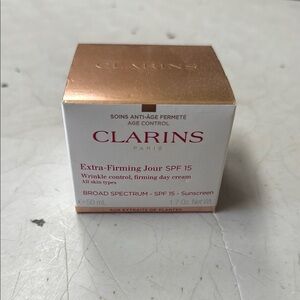 Clarins Extra-Firming Jour SPF 15 Day Cream